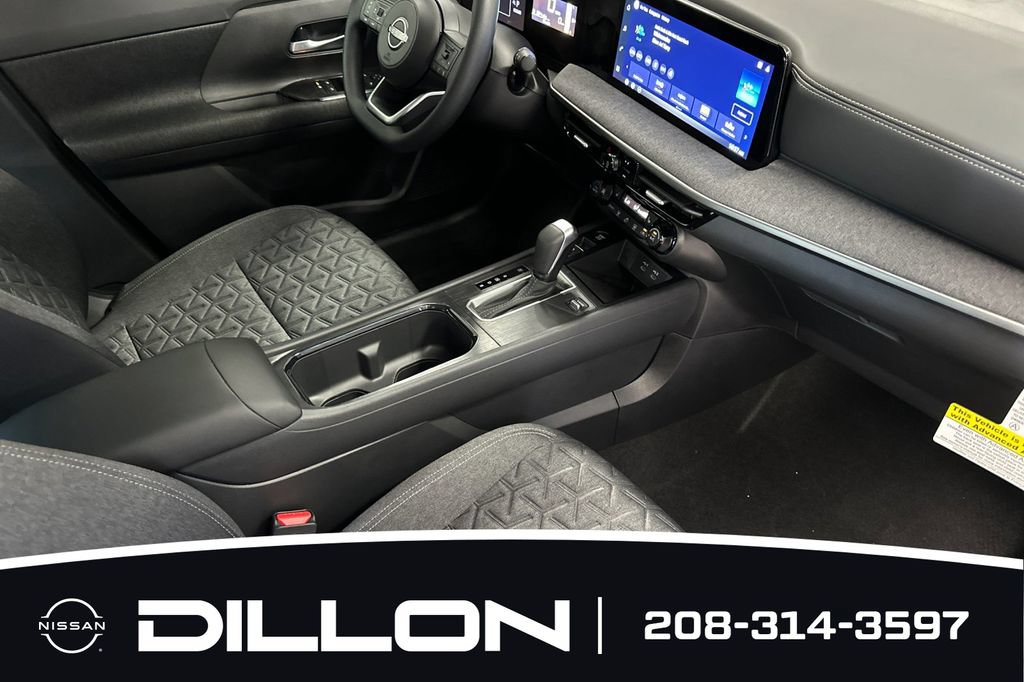 New 2026 Nissan Kicks SV w/ Cold Weather Package FWD image 17