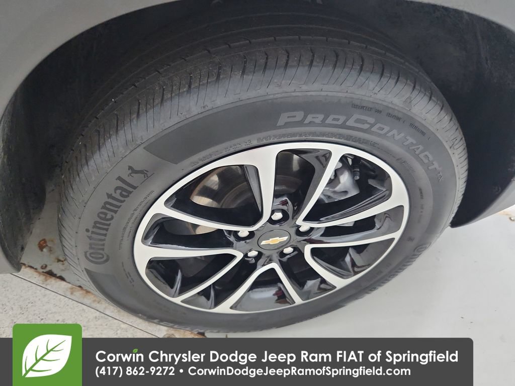Used 2025 Chevrolet TrailBlazer LT AWD/4WD image 31