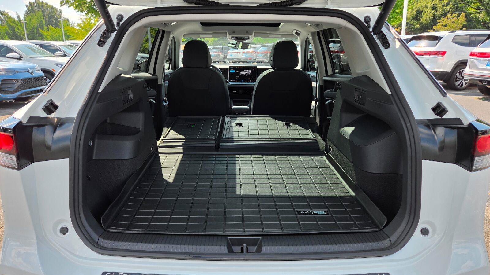 Certified 2026 Volkswagen Tiguan SE AWD/4WD image 57