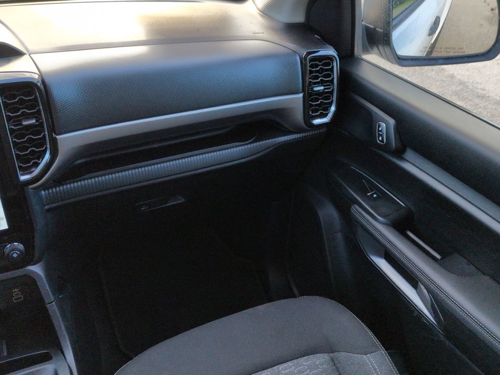 Used 2025 Ford Ranger XLT w/ FX4 Off-Road Package AWD/4WD image 17