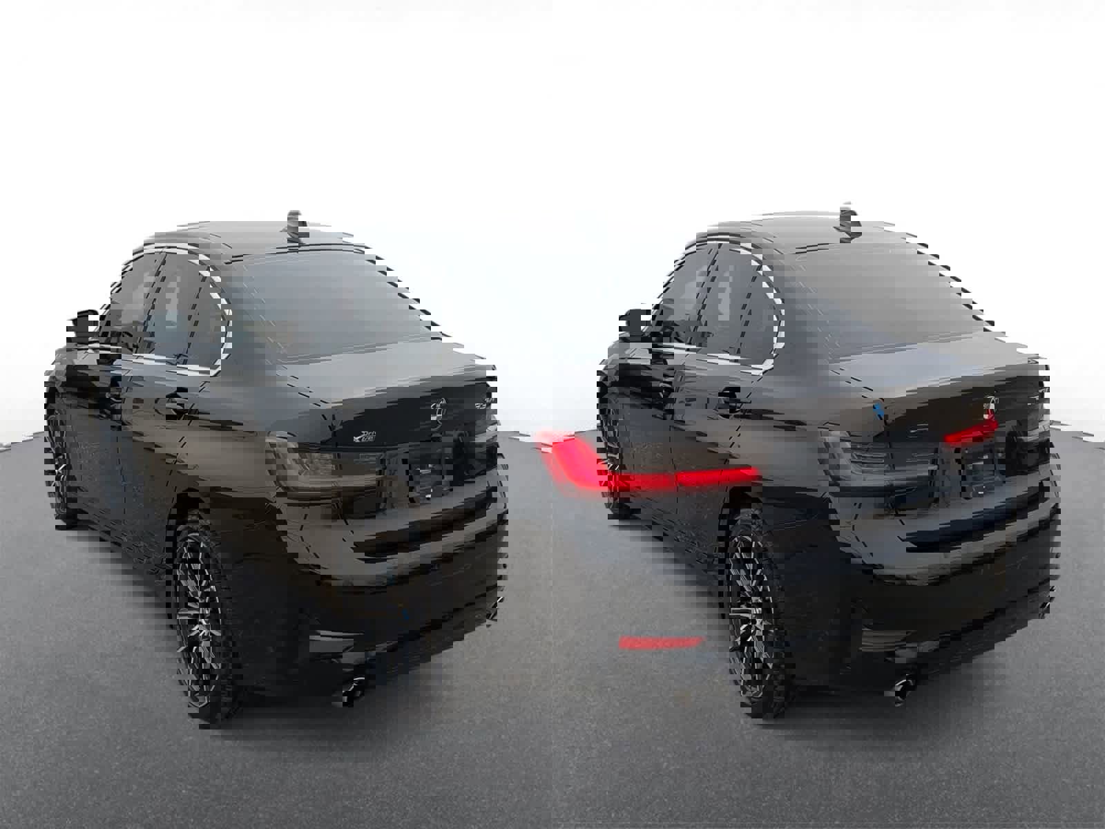 Used 2019 BMW 330i xDrive Sedan w/ Convenience Package image 6