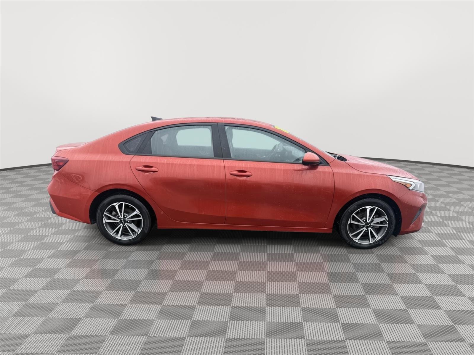Used 2023 Kia Forte LXS FWD image 6
