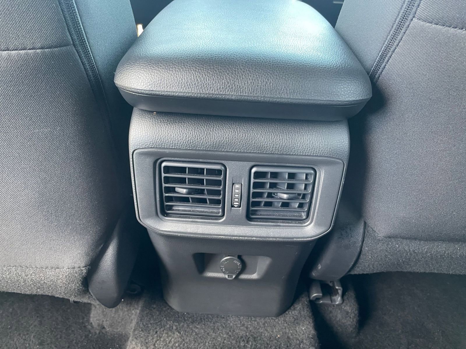 Used 2025 Toyota RAV4 LE image 23