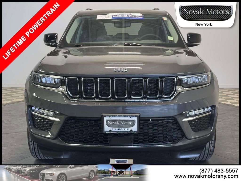 Used 2023 Jeep Grand Cherokee Limited AWD/4WD image 2