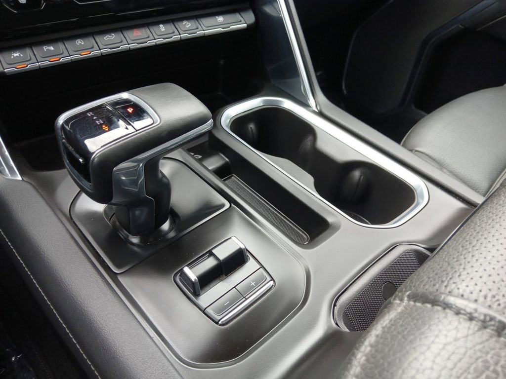 Used 2024 GMC Sierra 1500 Denali w/ Denali Reserve Package image 18