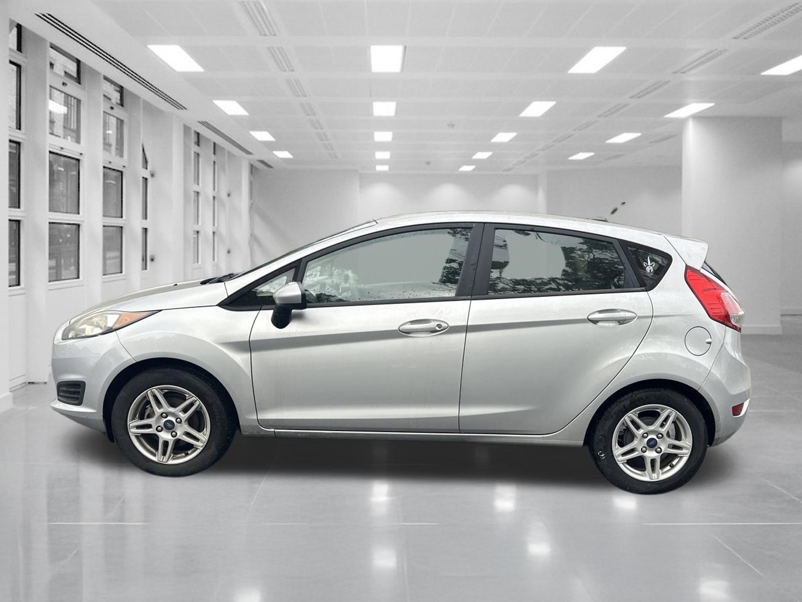 Used 2018 Ford Fiesta SE FWD image 6