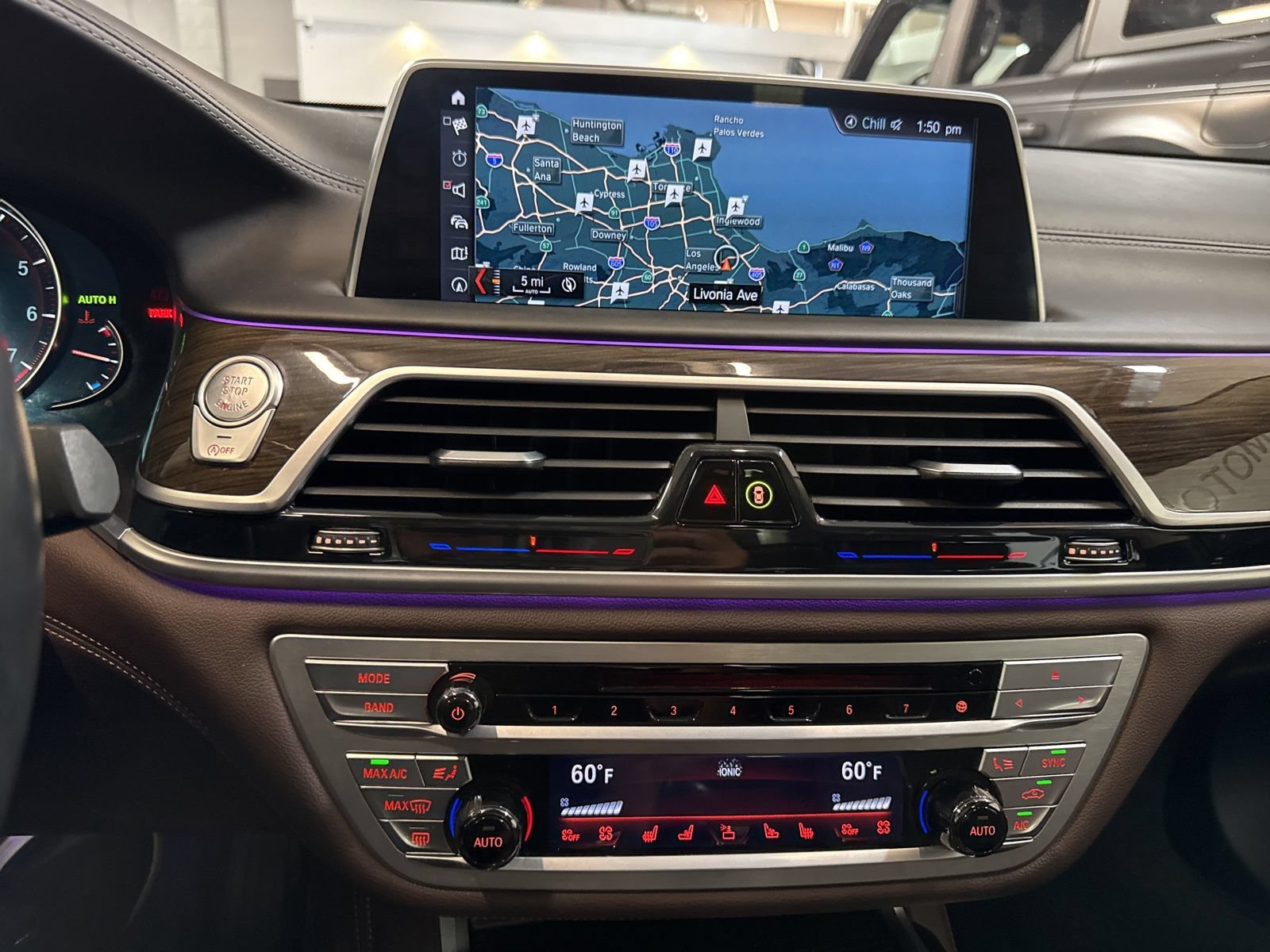 Used 2018 BMW 750i RWD image 38