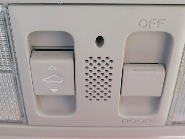 Used 2007 Honda CR-V EX-L image 29