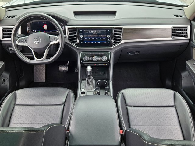 Used 2022 Volkswagen Atlas SE w/ Panoramic Sunroof Package image 18
