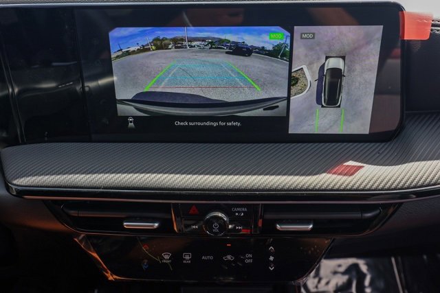 New 2025 Nissan Kicks SR image 30
