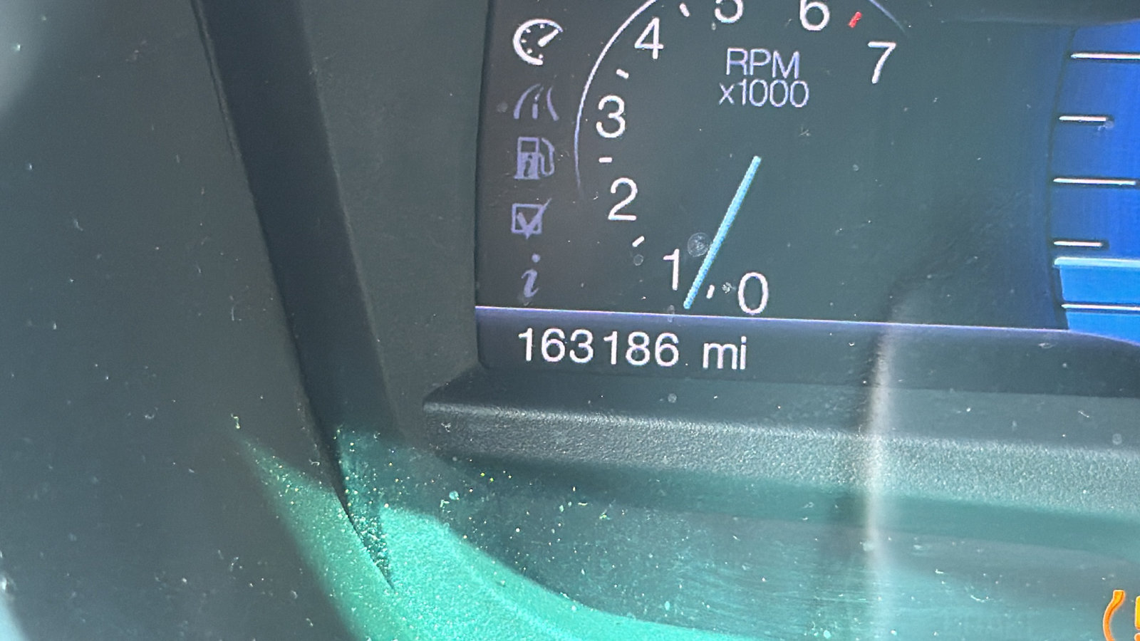 Used 2013 Ford Explorer XLT FWD image 34