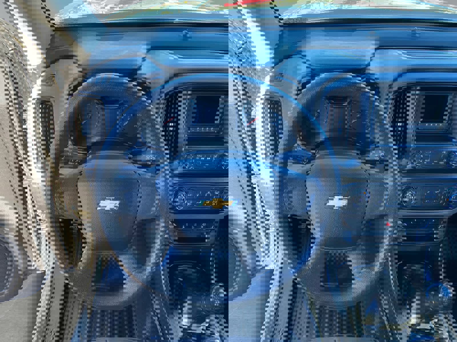 Used 2017 Chevrolet Colorado 2WD Extended Cab image 12