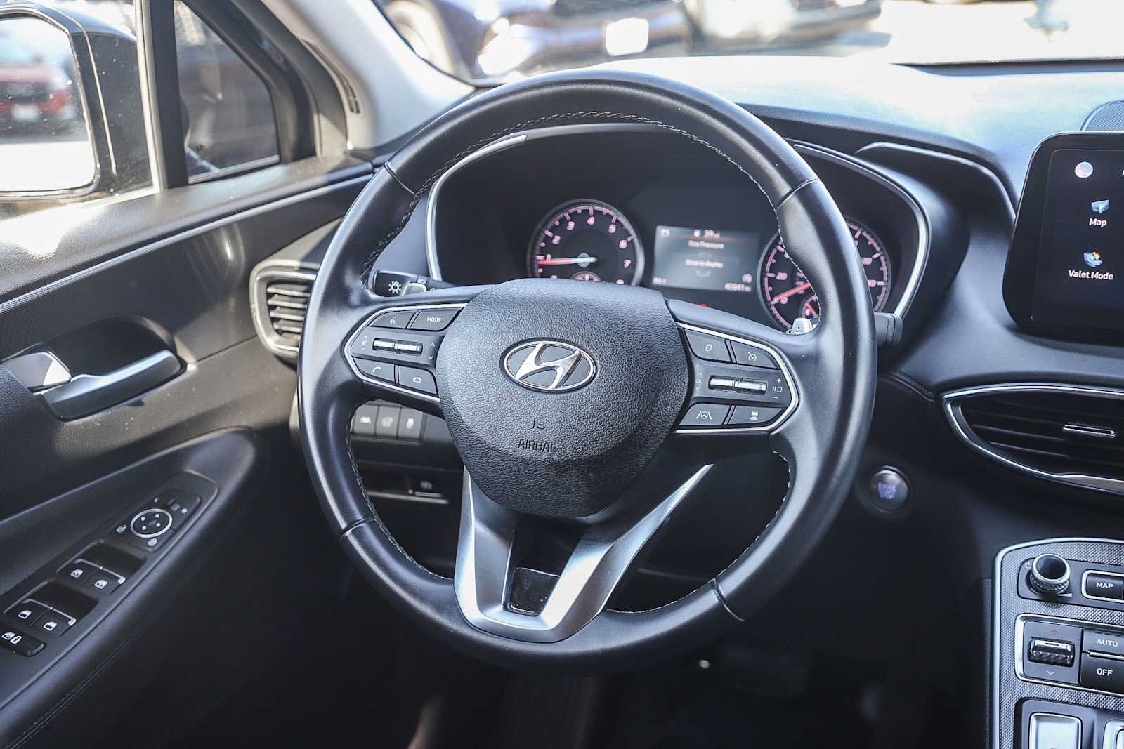 Used 2023 Hyundai Santa Fe SEL w/ Cargo Package FWD image 18