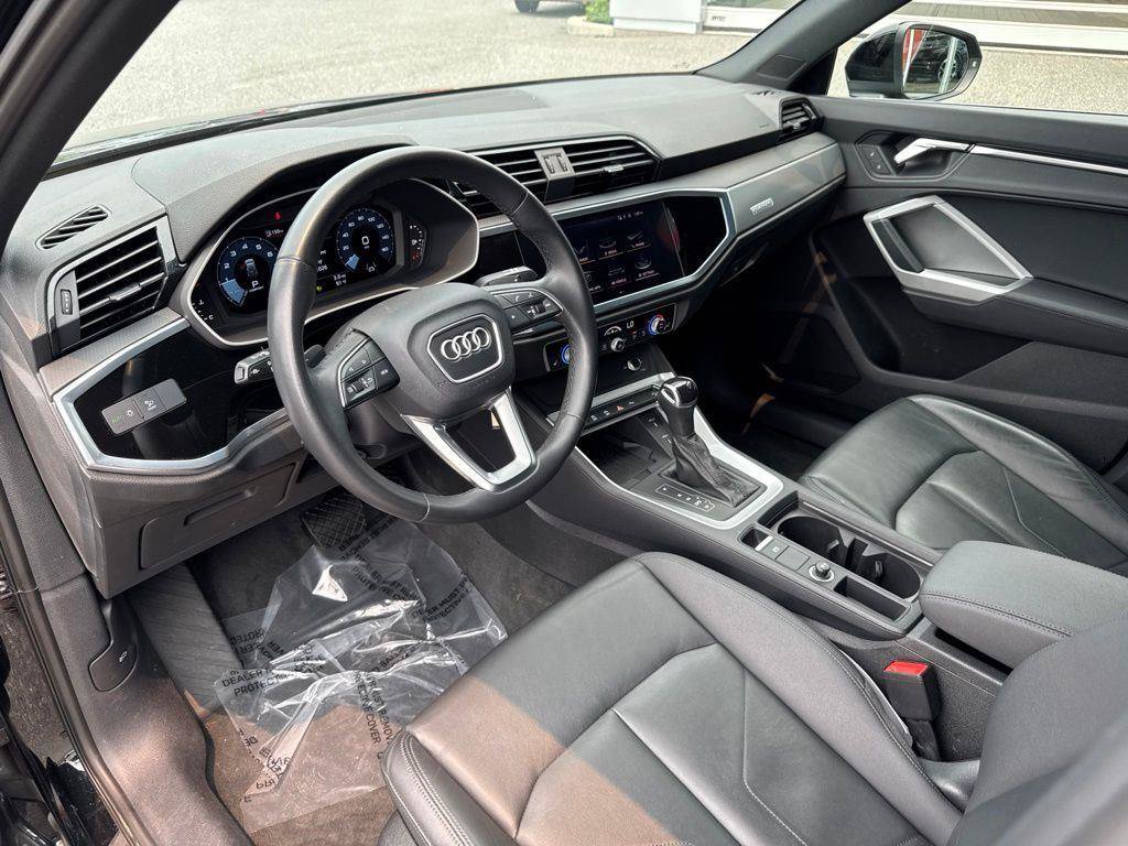 Certified 2022 Audi Q3 2.0T Premium Plus AWD/4WD image 19