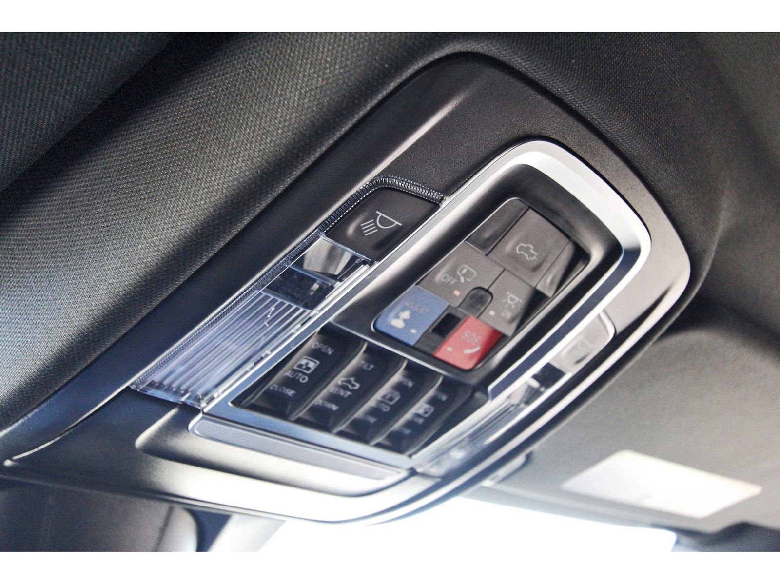 Used 2024 RAM 1500 Limited w/ Body Color Bumper Group image 22