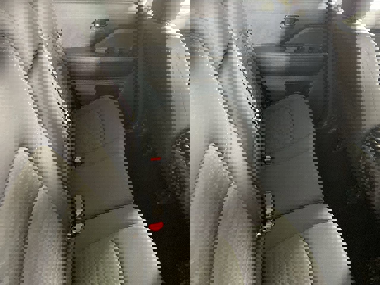 Used 2025 Nissan Pathfinder SV image 24