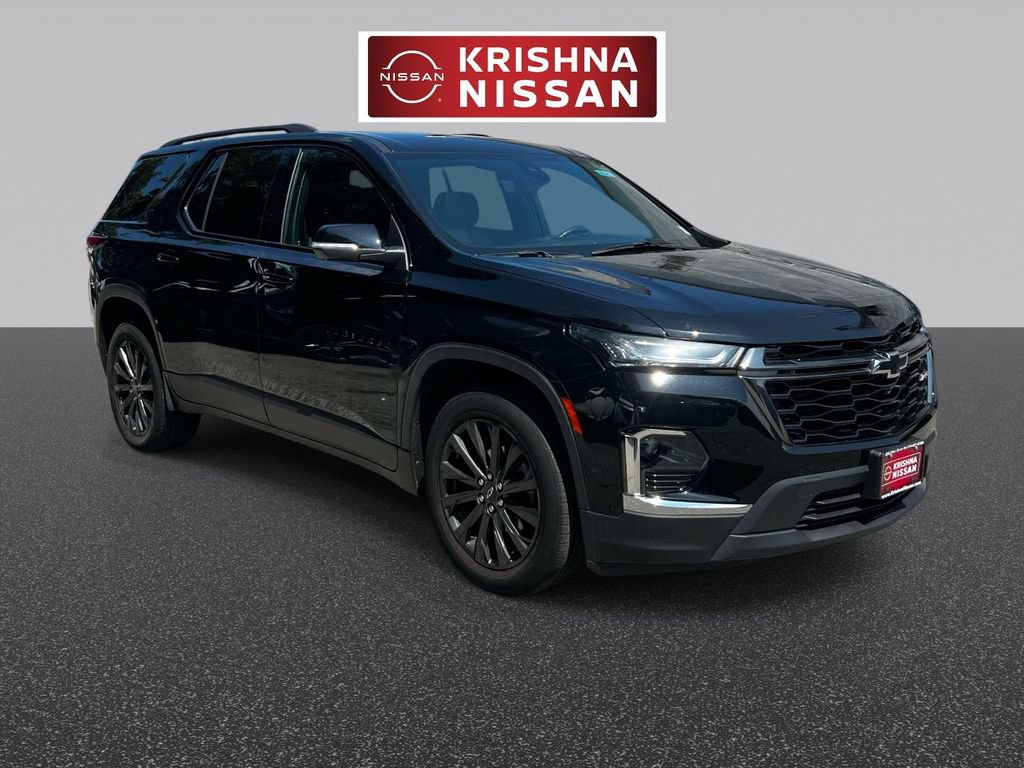 Used 2023 Chevrolet Traverse RS
