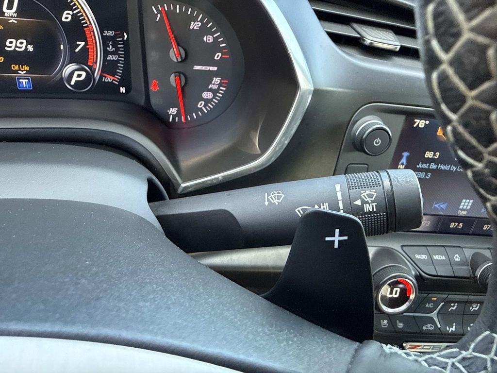 Used 2016 Chevrolet Corvette Z06 w/ 2LZ Preferred Equipment Group image 32