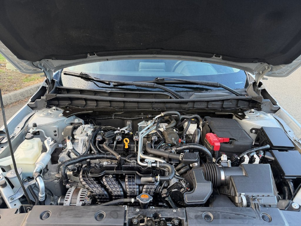 Used 2021 Nissan Altima 2.5 SV w/ SV Premium Package FWD image 30