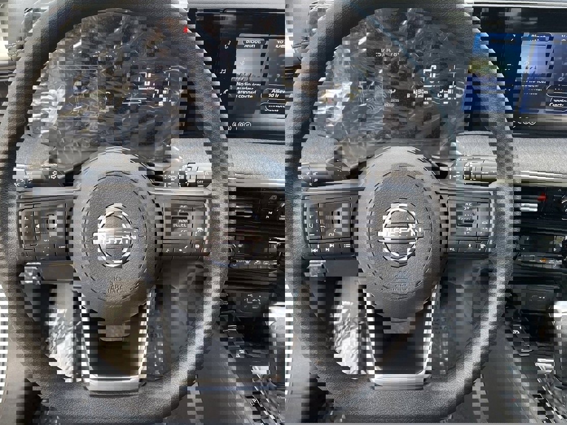 New 2026 Nissan Kicks SV image 29