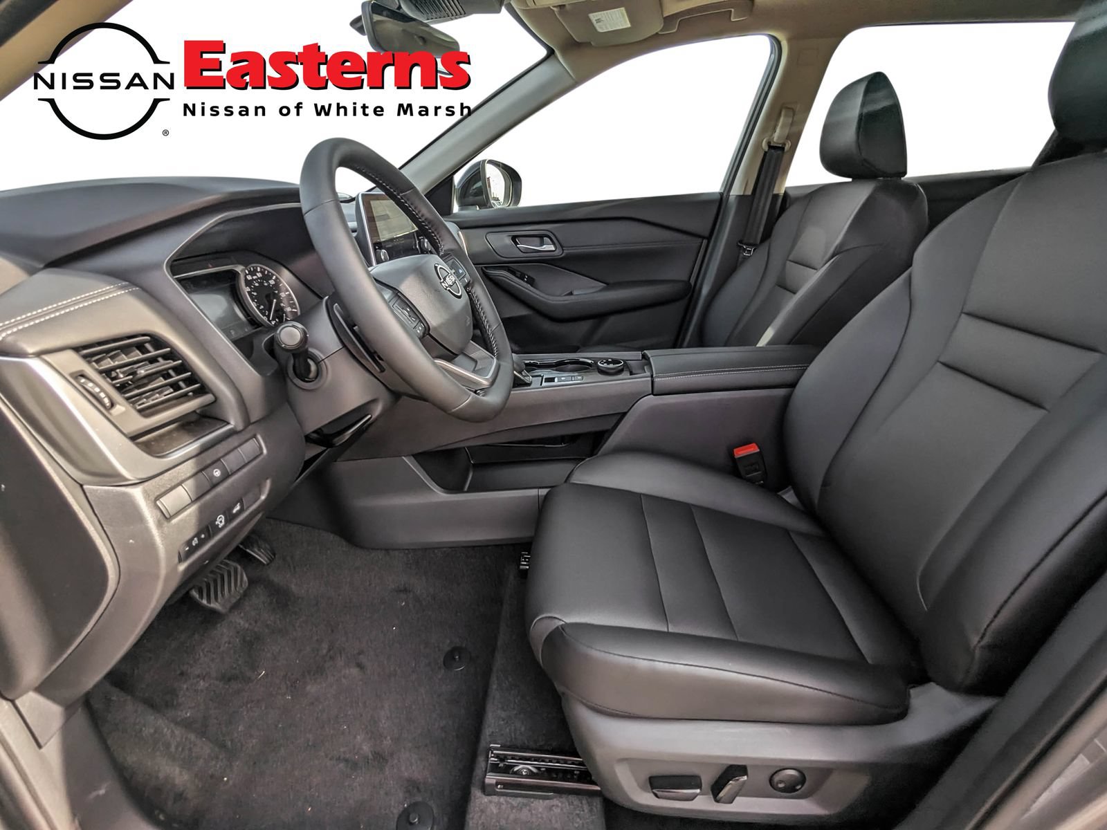 New 2026 Nissan Rogue Dark Armor AWD/4WD image 17