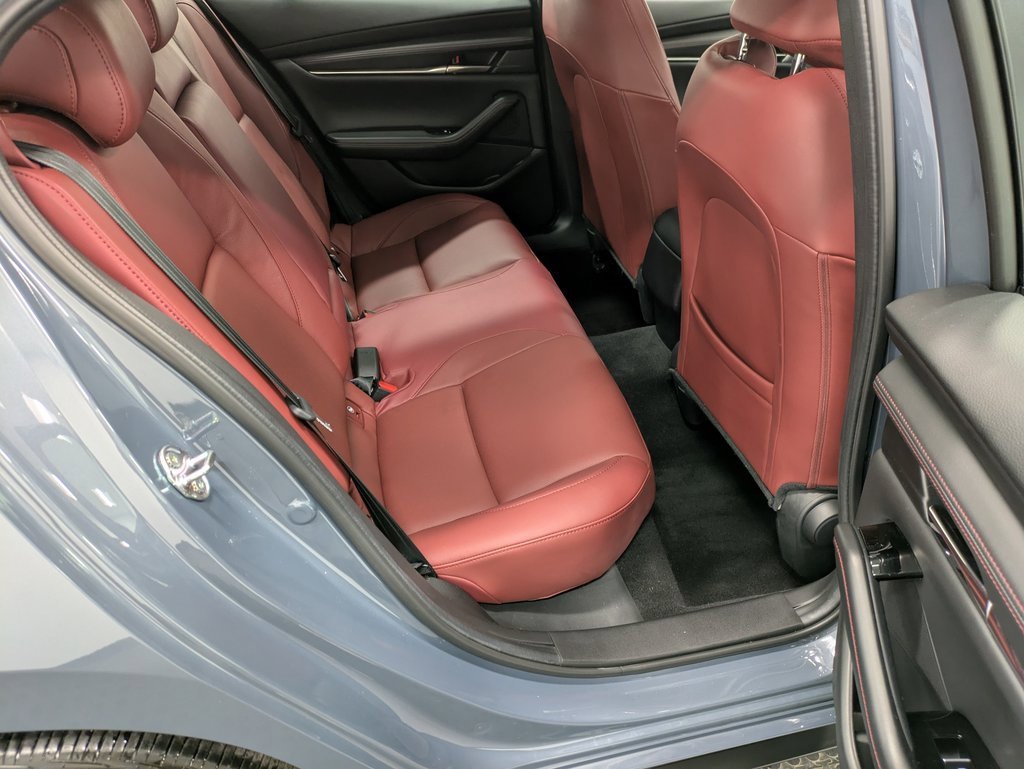 Certified 2022 MAZDA MAZDA3 s image 26