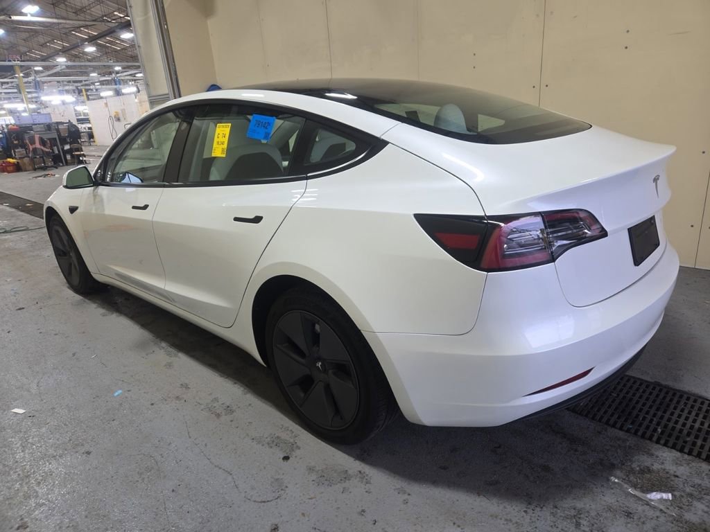 Used 2023 Tesla Model 3 Standard Range image 6