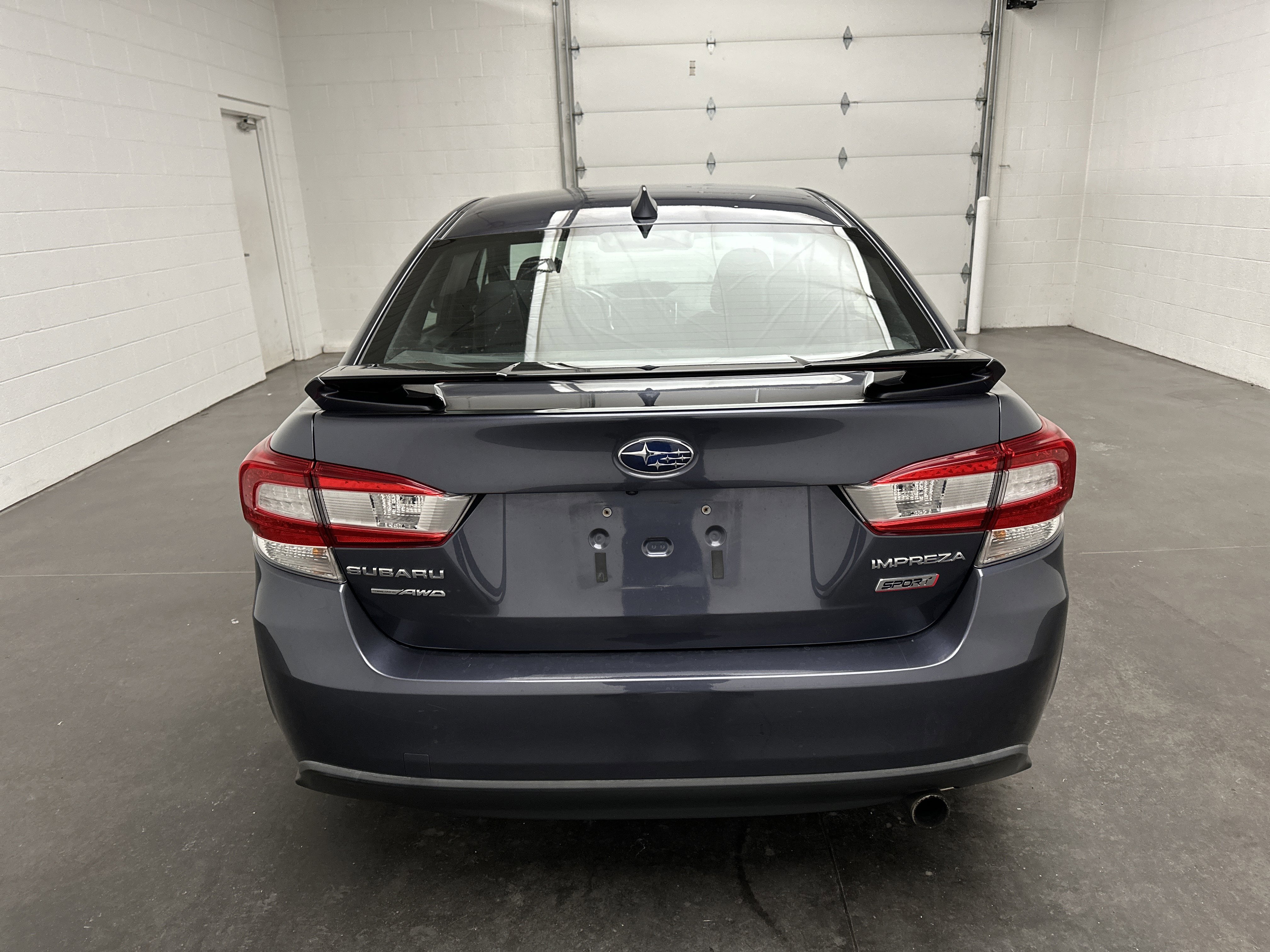 Used 2017 Subaru Impreza 2.0i Sport image 7