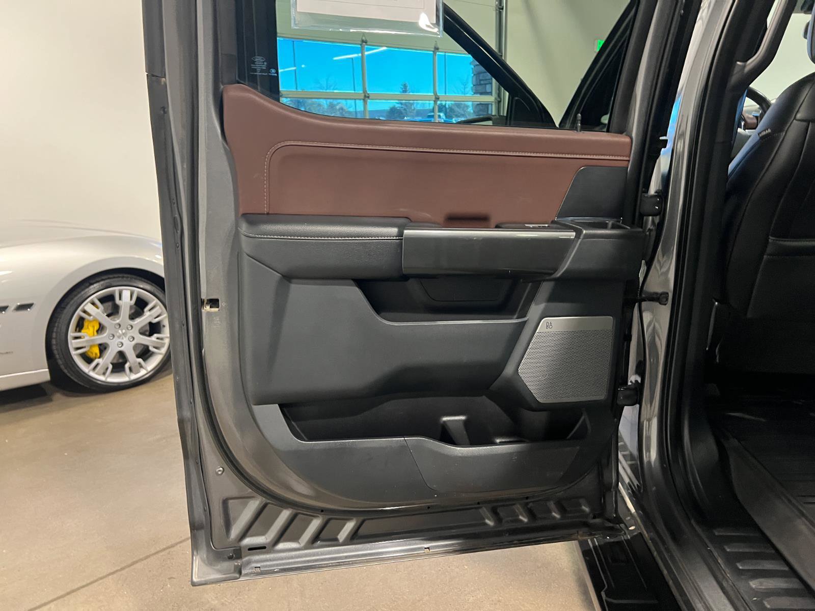 Used 2022 Ford F150 Lariat image 33