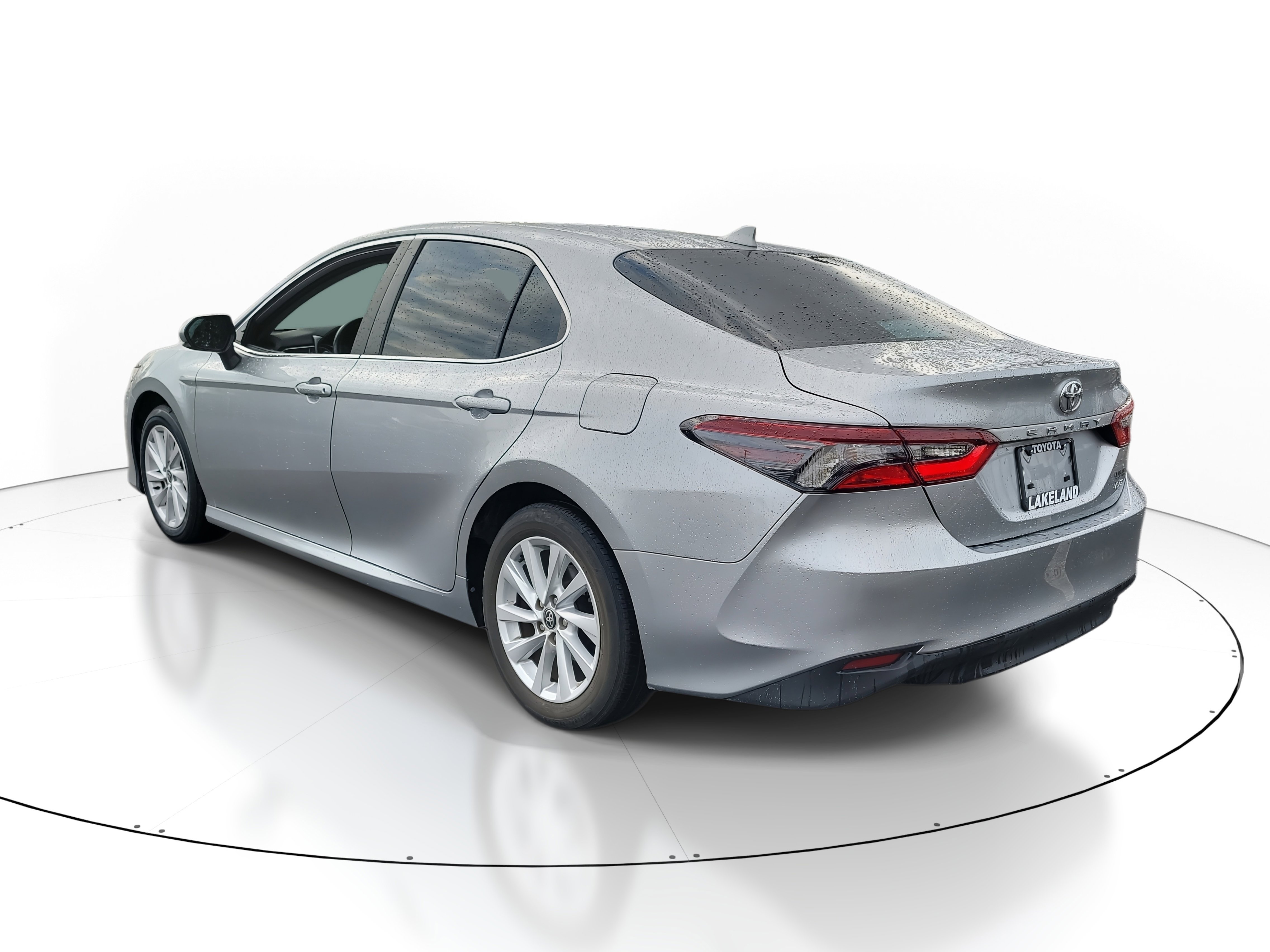 Certified 2024 Toyota Camry LE image 5