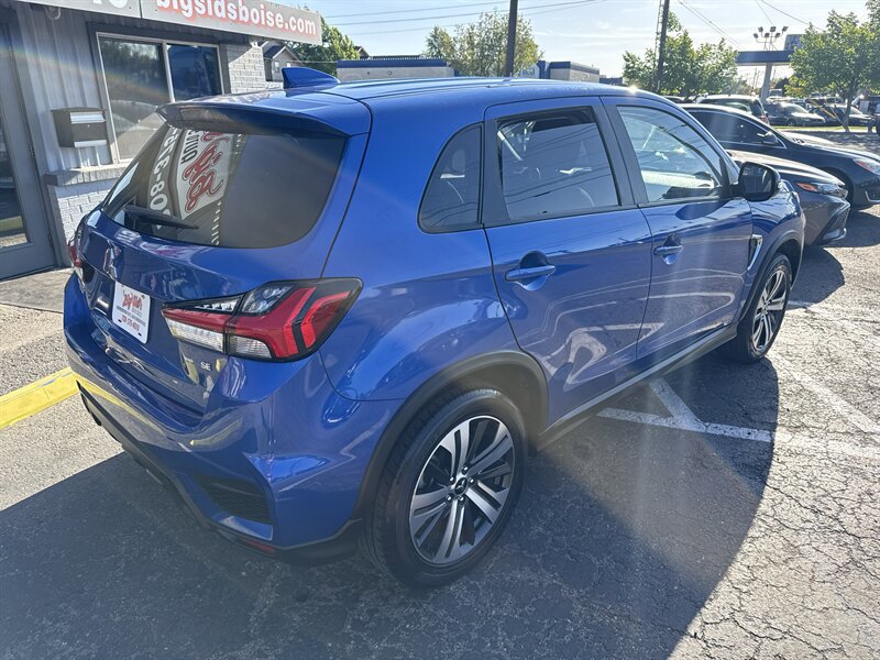Used 2020 Mitsubishi Outlander Sport SE AWD/4WD image 4
