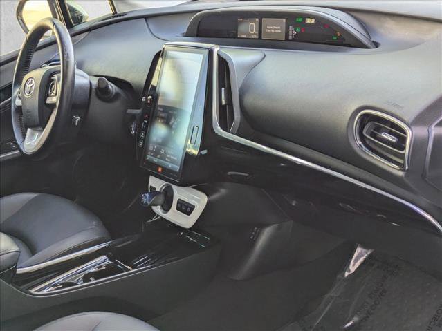 Used 2018 Toyota Prius Prime Advanced image 20