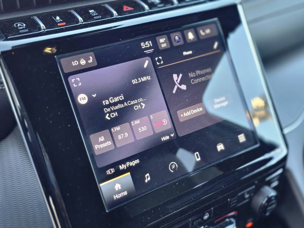 Used 2025 Jeep Grand Cherokee L Altitude image 25