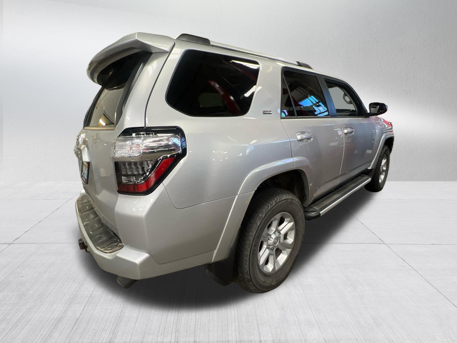Used 2023 Toyota 4Runner SR5 AWD/4WD image 7