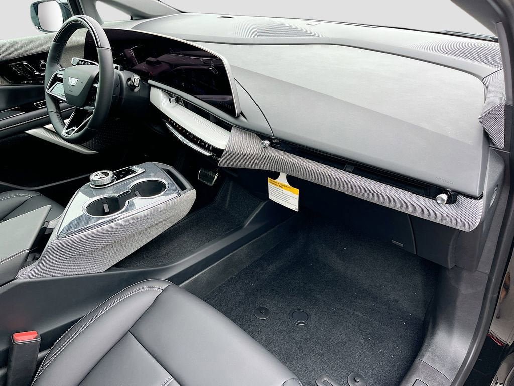 New 2026 Cadillac Optiq Sport 1 w/ LPO, Floor Liner Package AWD/4WD image 35