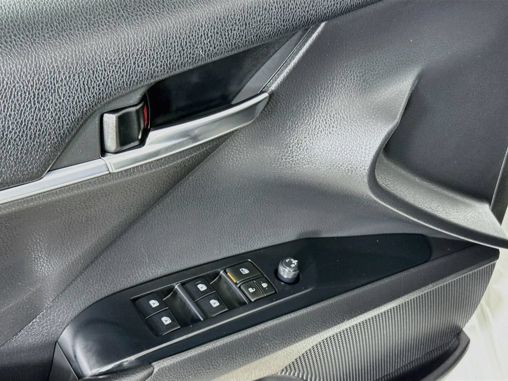 Certified 2020 Toyota Camry LE FWD image 20
