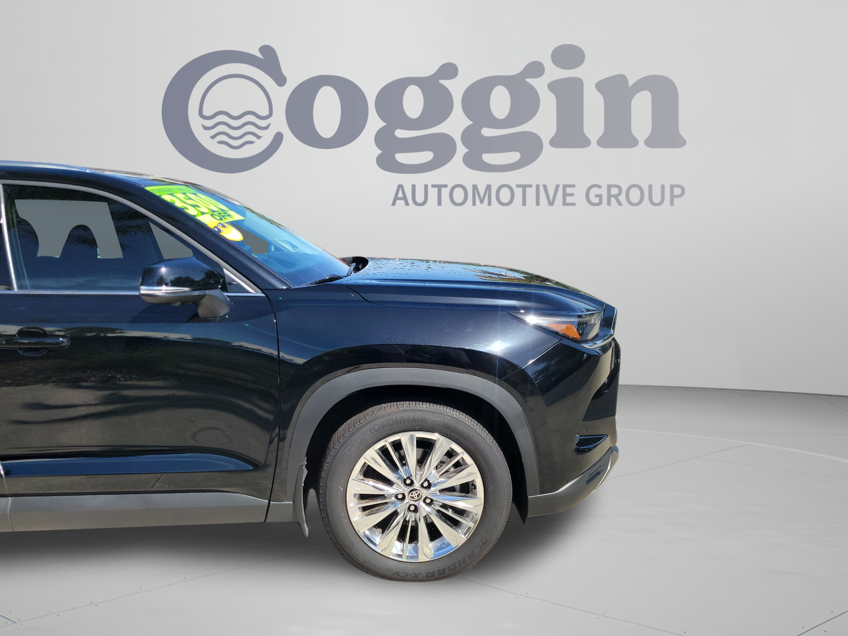 Certified 2025 Toyota Grand Highlander AWD image 33