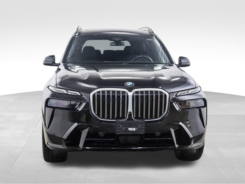 Used 2024 BMW X7 xDrive40i w/ Executive Package image 8
