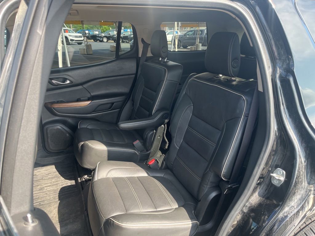 Used 2017 GMC Acadia Denali w/ Technology Package AWD/4WD image 22