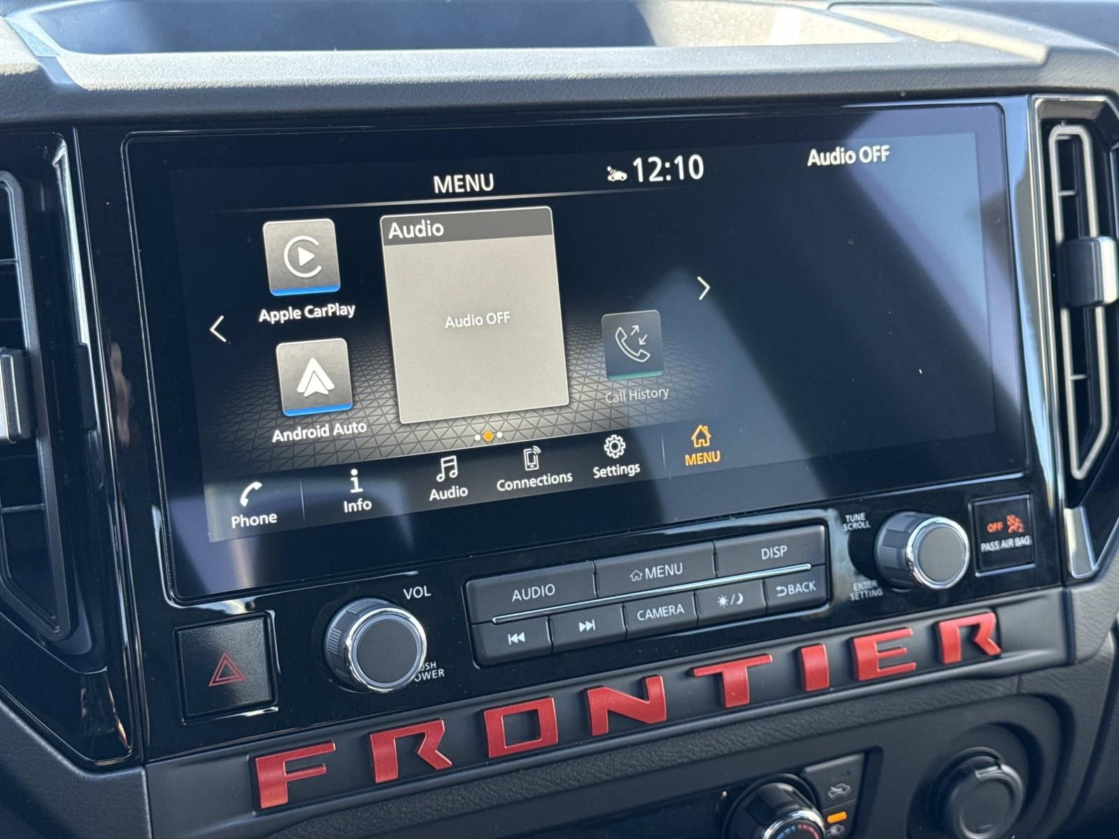 New 2026 Nissan Frontier PRO-4X w/ Pro-4x Convenience Package image 9