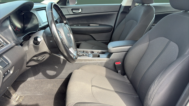 Used 2017 Kia Optima Premium FWD image 17