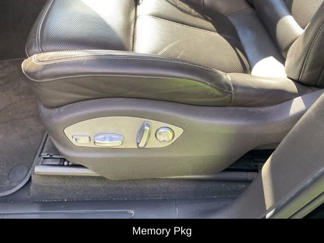 Used 2018 Porsche Macan AWD/4WD image 13