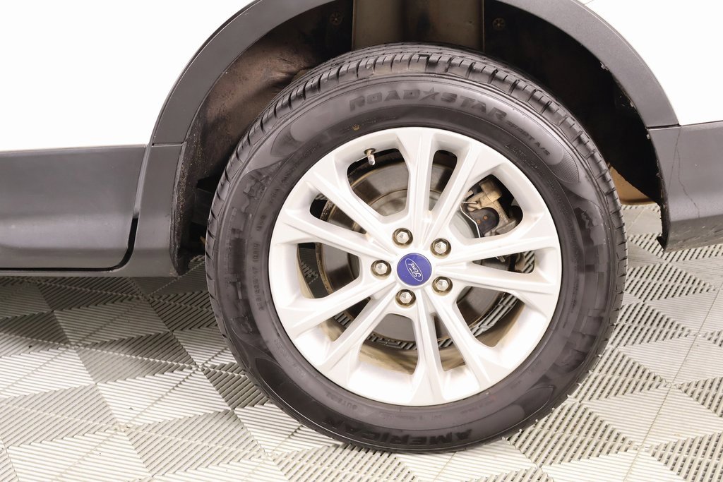 Used 2018 Ford Escape SE w/ Ford Safe & Smart Package image 18