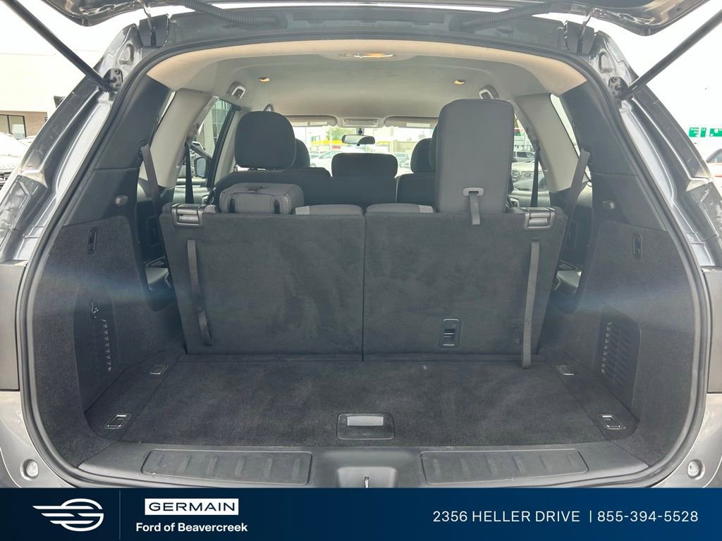 Used 2020 Nissan Pathfinder S AWD/4WD image 28