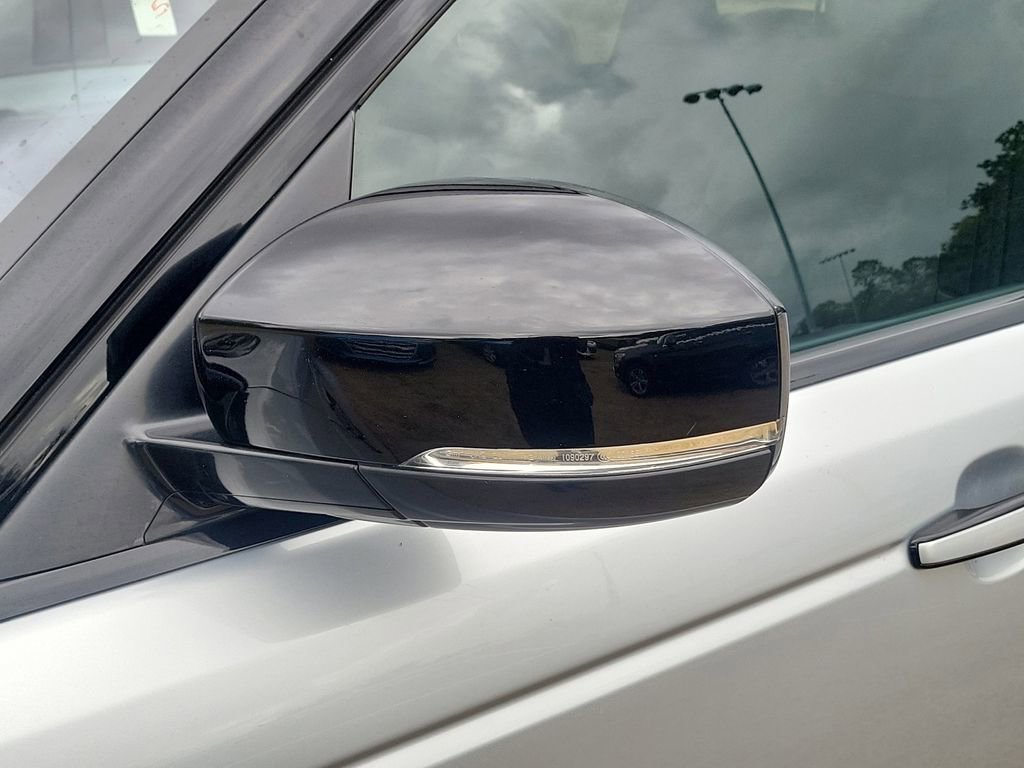 Used 2021 Land Rover Range Rover Sport HST image 8