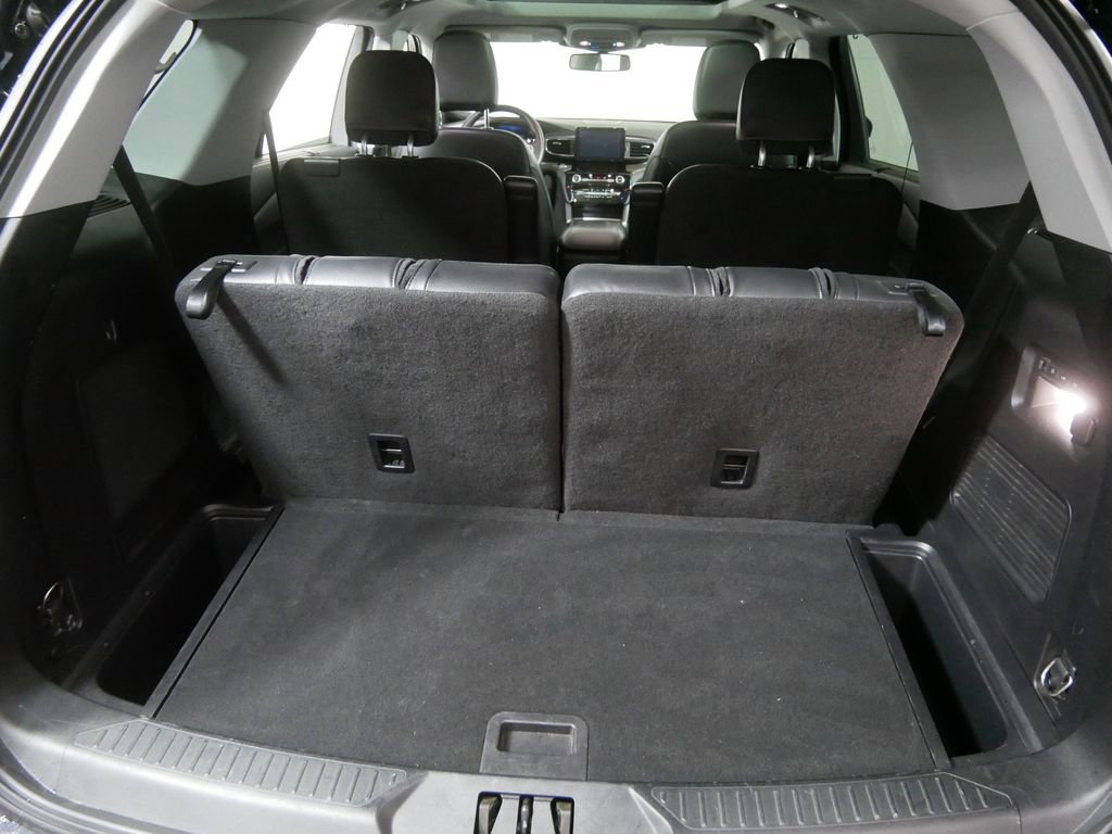 Used 2021 Ford Explorer Limited w/ Class III Trailer Tow Package image 7