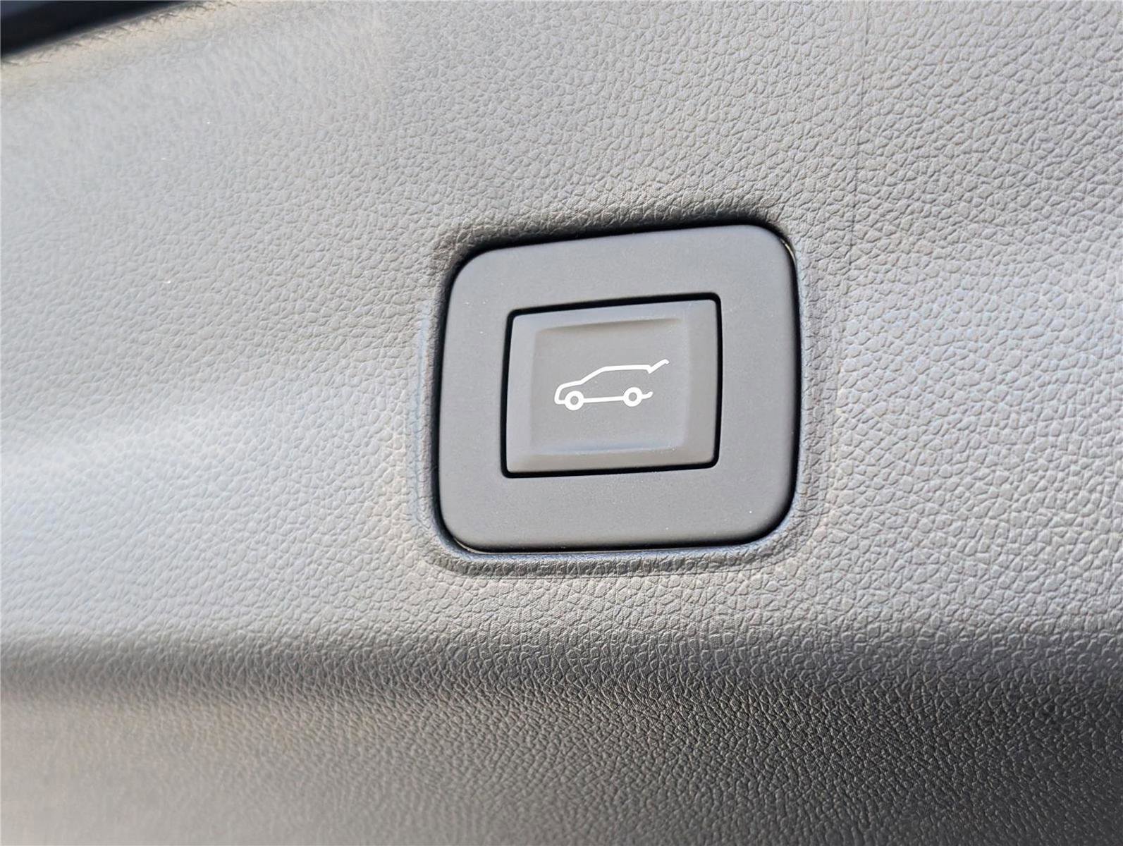 New 2026 Chevrolet TrailBlazer LT w/ Convenience Package image 11