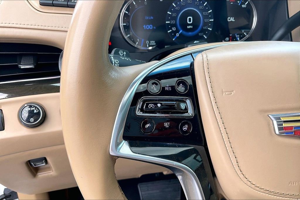 Used 2019 Cadillac Escalade ESV Platinum AWD/4WD image 13