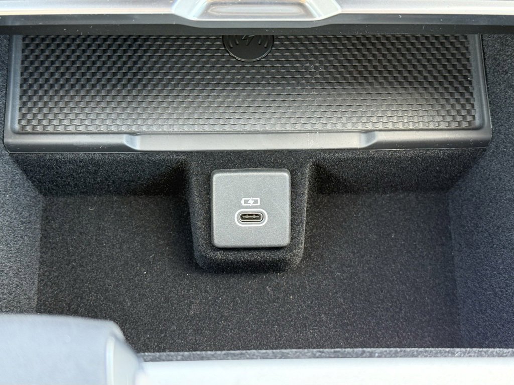 New 2025 Land Rover Range Rover SE image 23