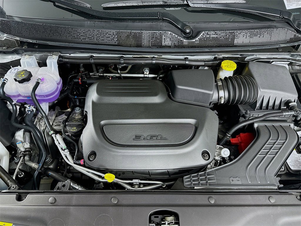 New 2026 Chrysler Pacifica Limited image 18